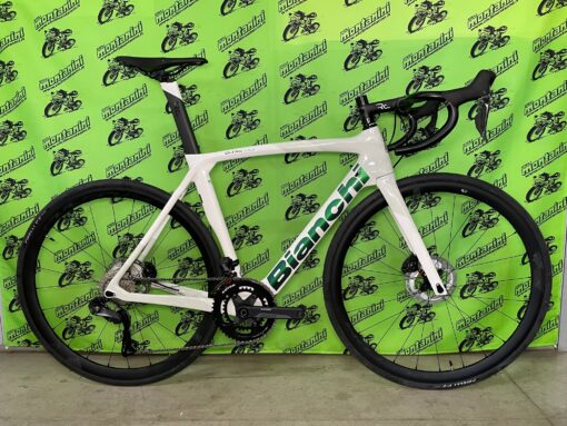BIANCHI OLTRE XR3 ULTEGRA DI2 DISC